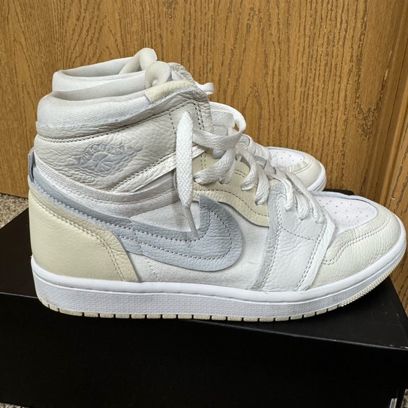 Nike Jordan 1 High OG Method of Make Cream and White Size 8.5 - Picture 3 of 8